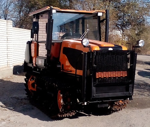 Сельскохозяйственный трактор (пропашной) ВТГ-90А-С4